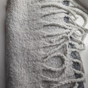 Mersea blanket scarf